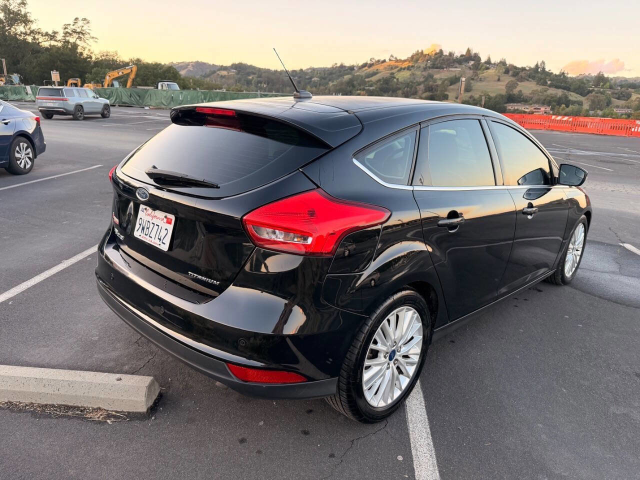 Used 2017 Ford Focus Titanium image 5