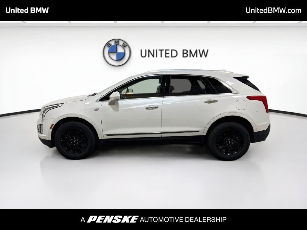 Used 2019 Cadillac XT5 Luxury w/ LPO, Black Ice Package FWD image 8