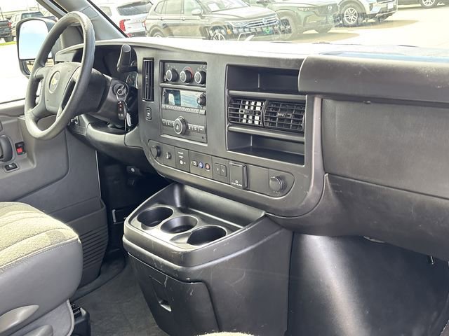 Certified 2025 Chevrolet Express 3500 LT w/ LT Preferred Equipment Group image 29
