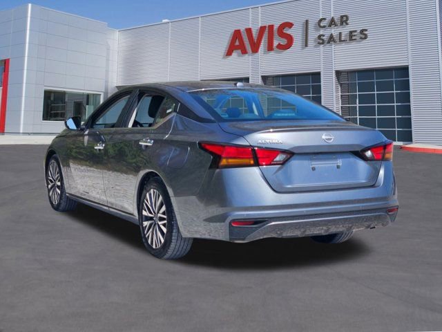 Used 2025 Nissan Altima 2.5 SV image 9