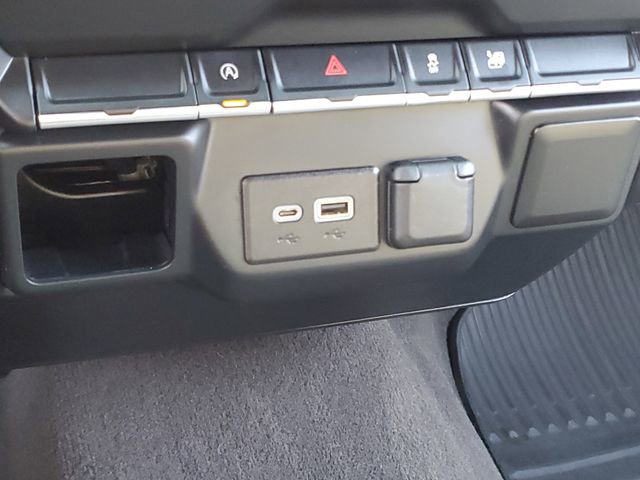 Used 2020 Chevrolet Silverado 1500 LT image 19