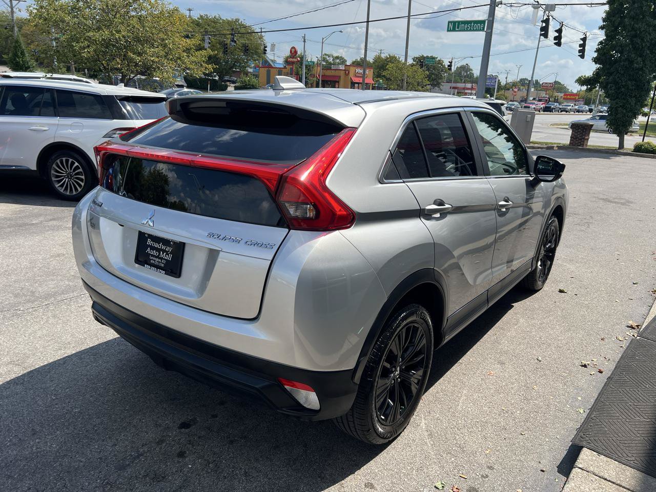 Used 2019 Mitsubishi Eclipse Cross LE AWD/4WD image 7