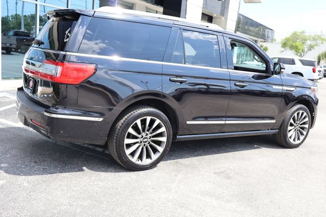 Used 2020 Lincoln Navigator Reserve RWD image 7