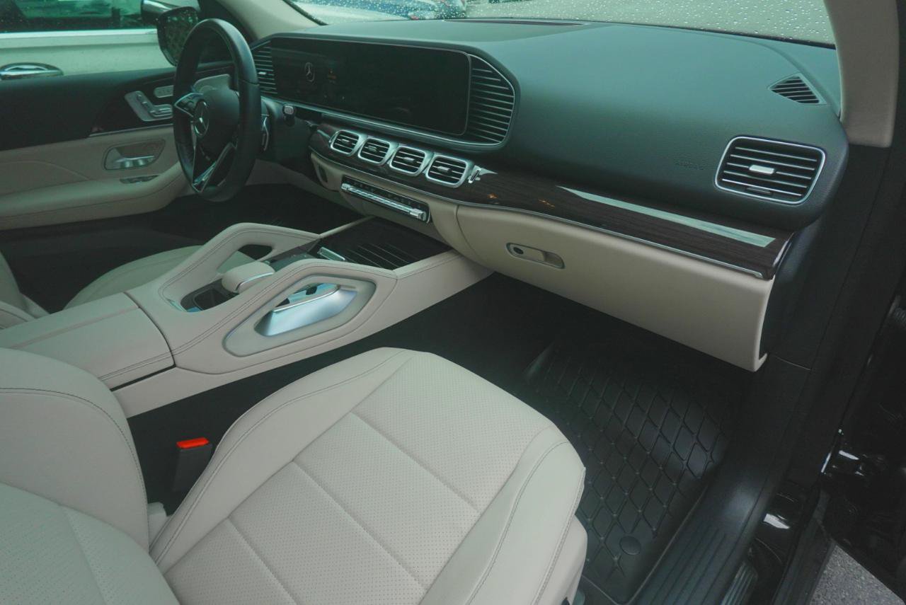 Used 2025 Mercedes-Benz GLE 450e 4MATIC image 19