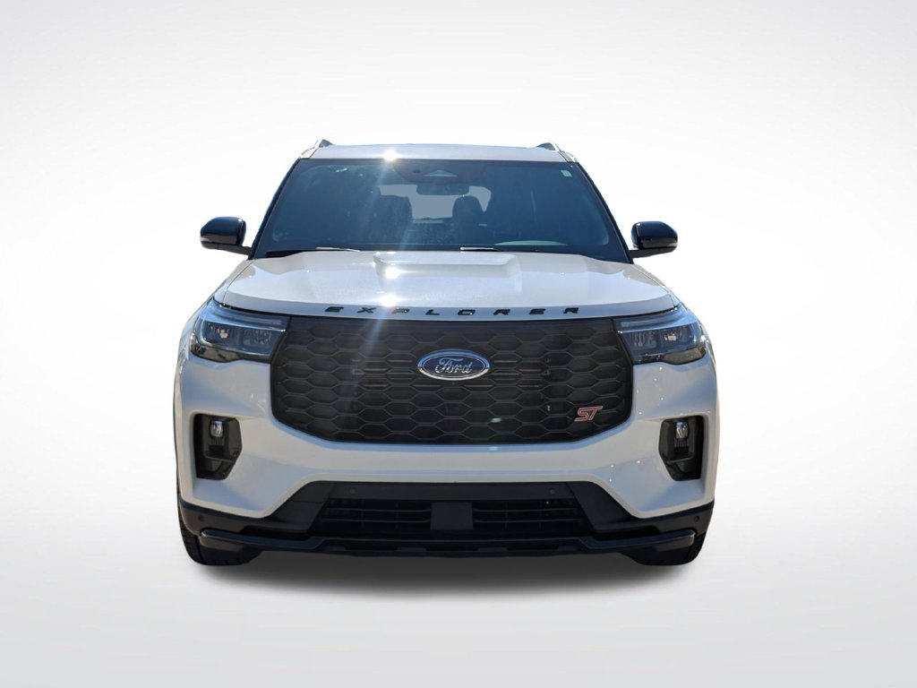 Used 2025 Ford Explorer ST w/ Sun And Sound Package AWD/4WD image 2