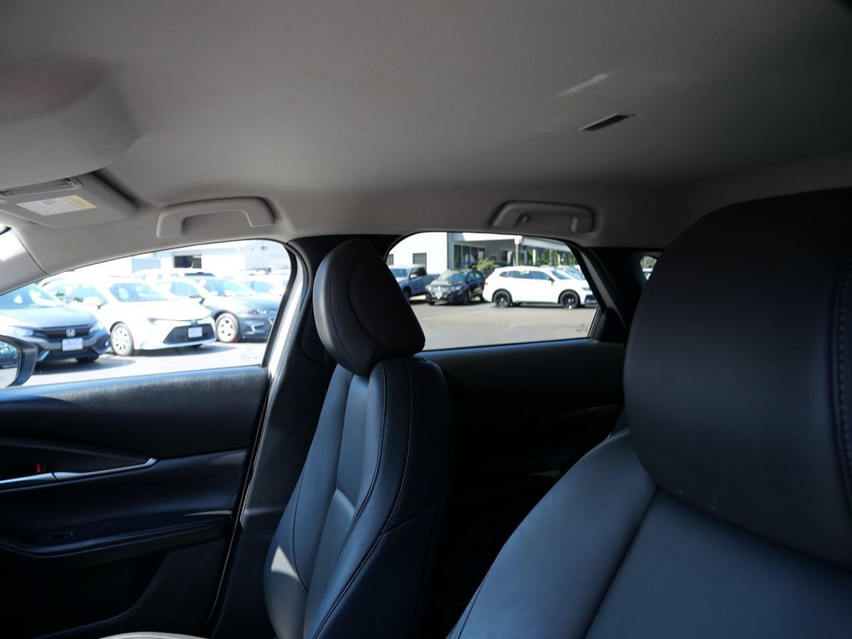 Used 2021 MAZDA CX-30 AWD 2.5 S w/ Select Package image 11