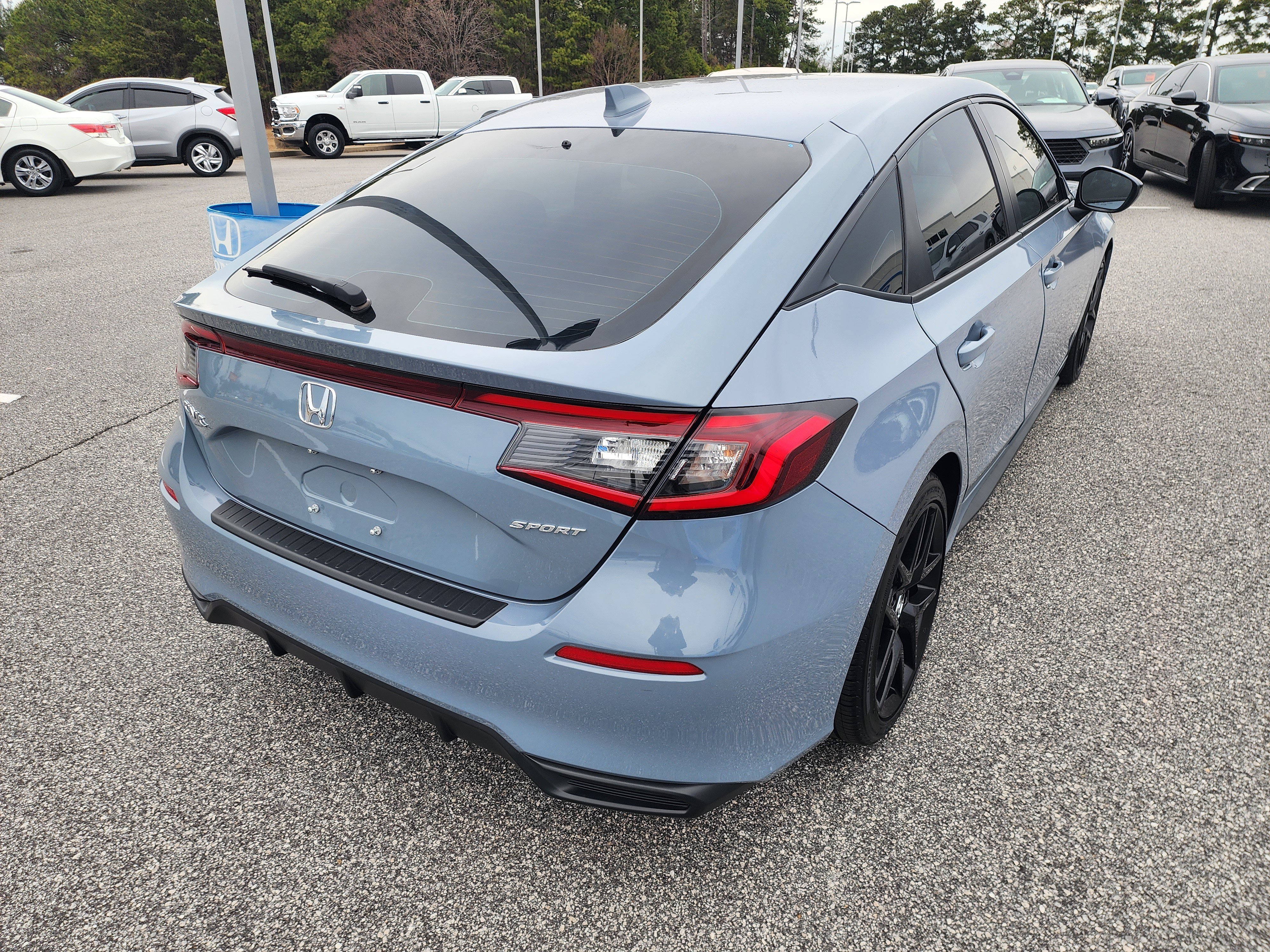 Used 2023 Honda Civic Sport image 4