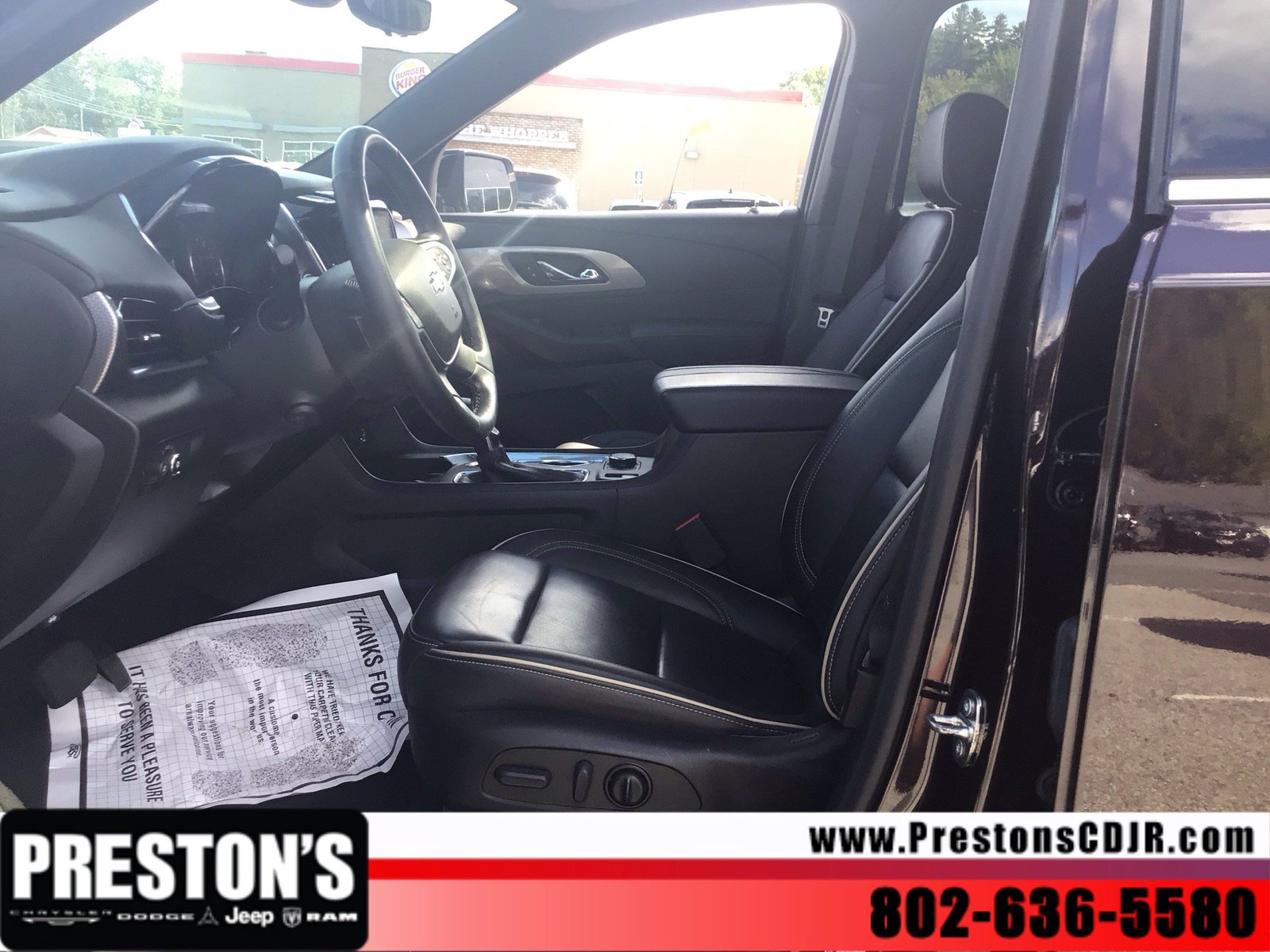 Used 2023 Chevrolet Traverse Premier AWD/4WD image 11