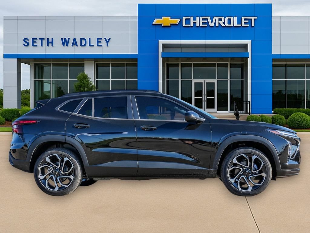 Used 2026 Chevrolet Trax RS w/ Driver Confidence Package FWD image 8