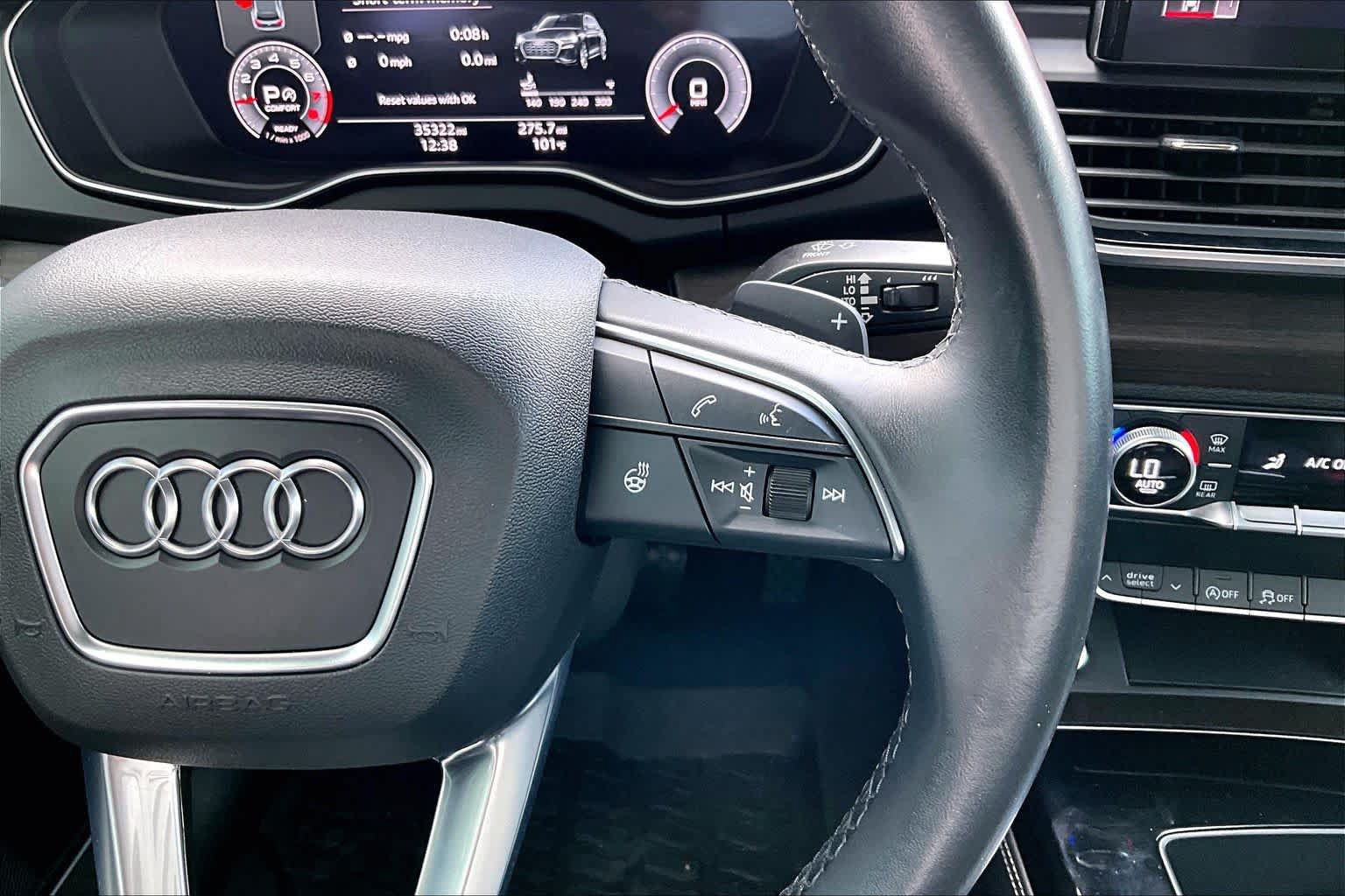 Used 2022 Audi Q5 2.0T Premium Plus w/ Premium Plus Package AWD/4WD image 23