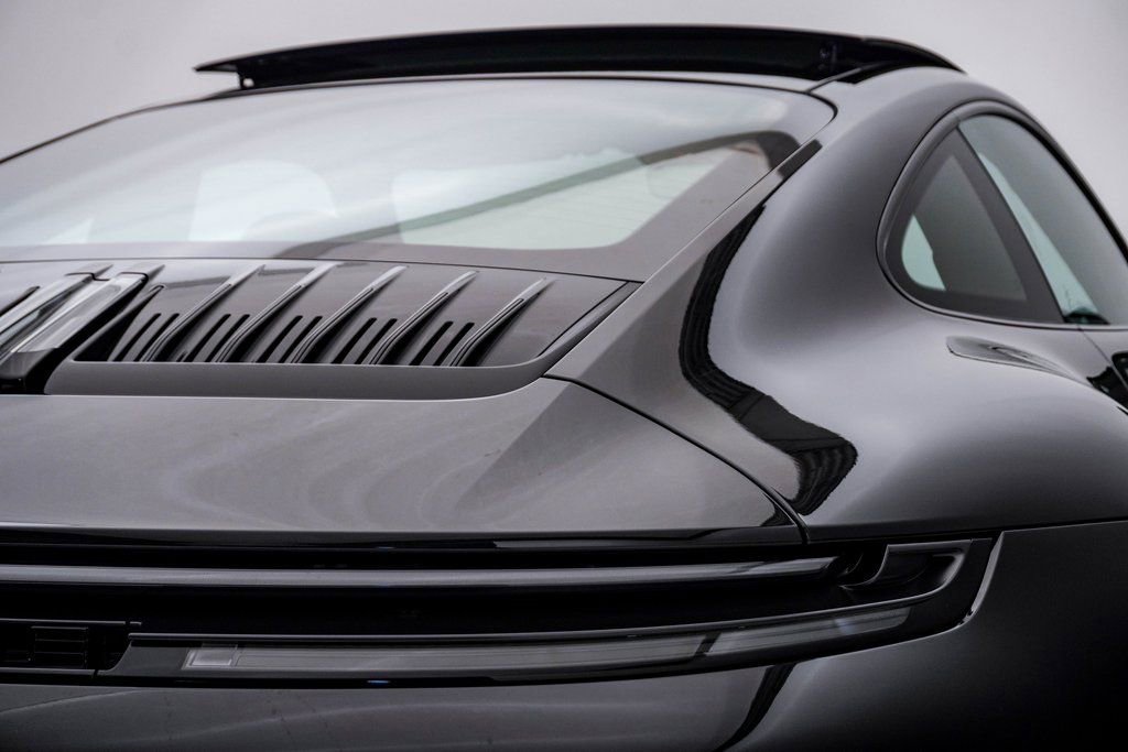 New 2026 Porsche 911 Carrera image 12