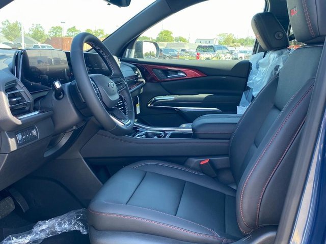 New 2026 Chevrolet Traverse Z71 w/ Driver Confidence Package image 14