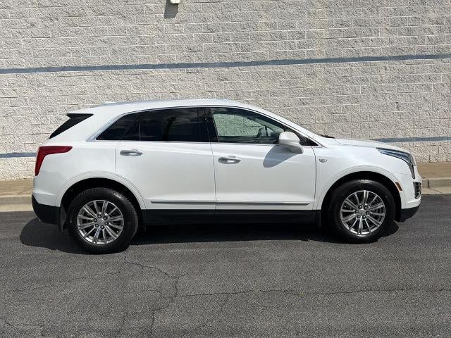 Used 2017 Cadillac XT5 Luxury w/ Driver Awareness Package FWD image 8