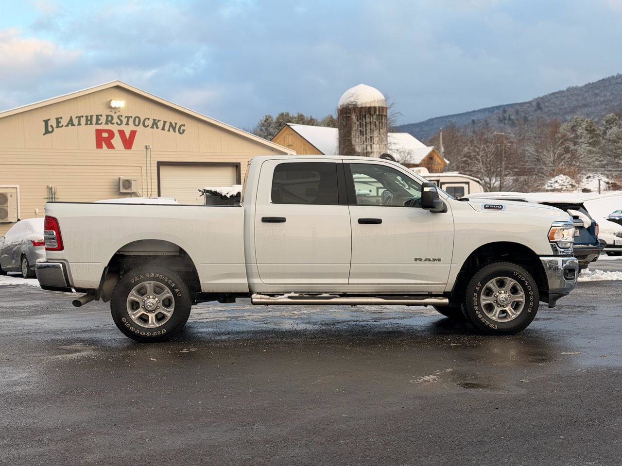 Used 2023 RAM 2500 Big Horn w/ Level 1 Equipment Group image 4