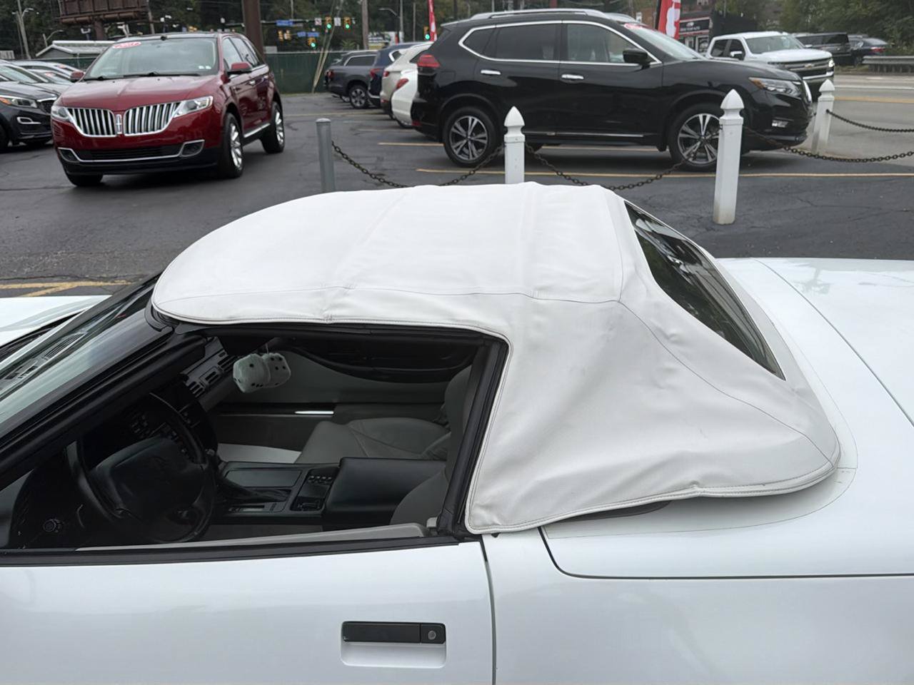 Used 1996 Chevrolet Corvette Convertible RWD image 32