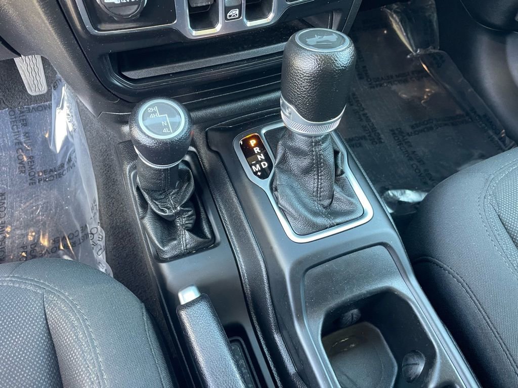 Used 2020 Jeep Wrangler Unlimited Sport image 24