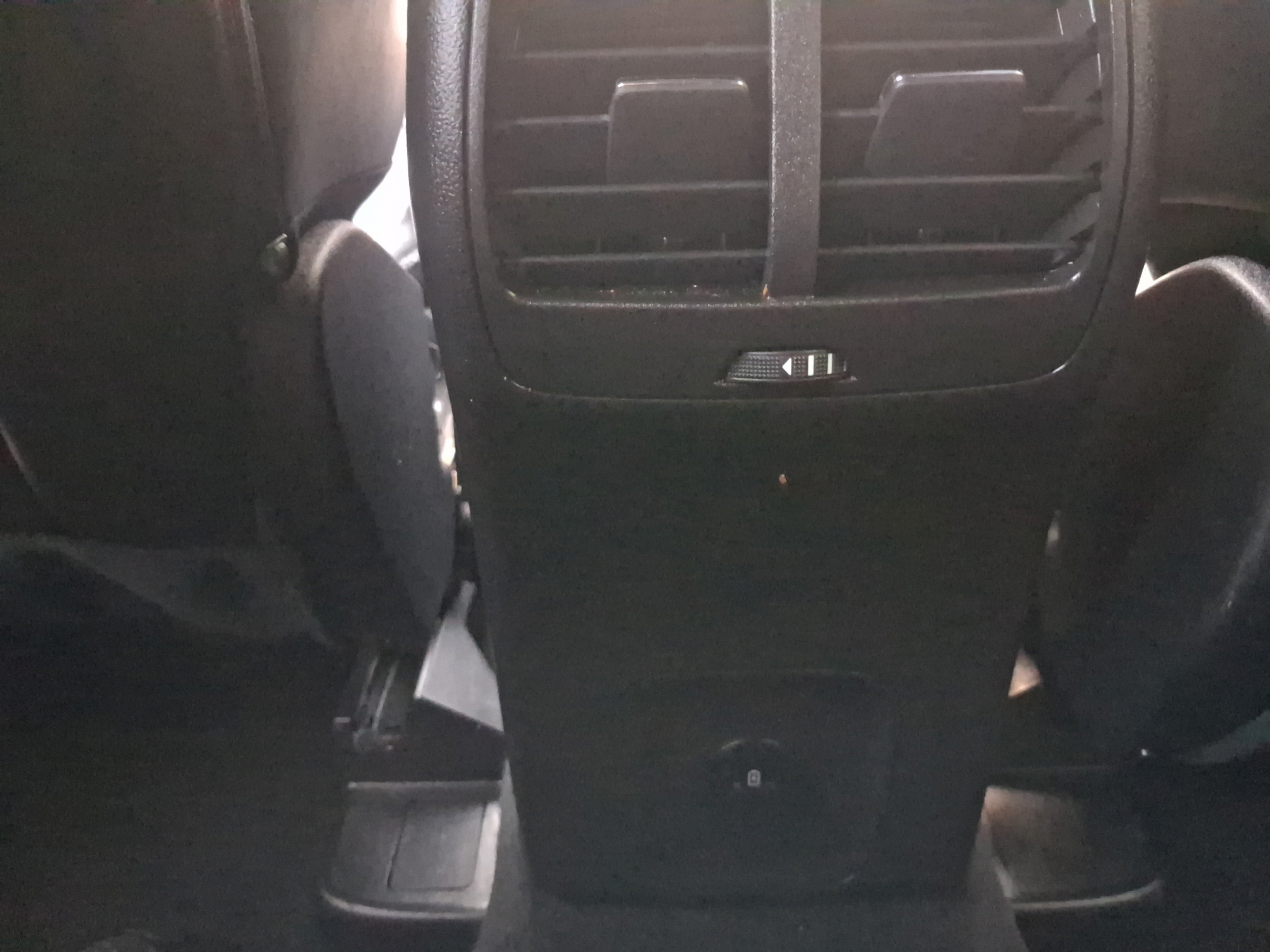 Used 2025 Ford Escape ST-Line FWD image 25