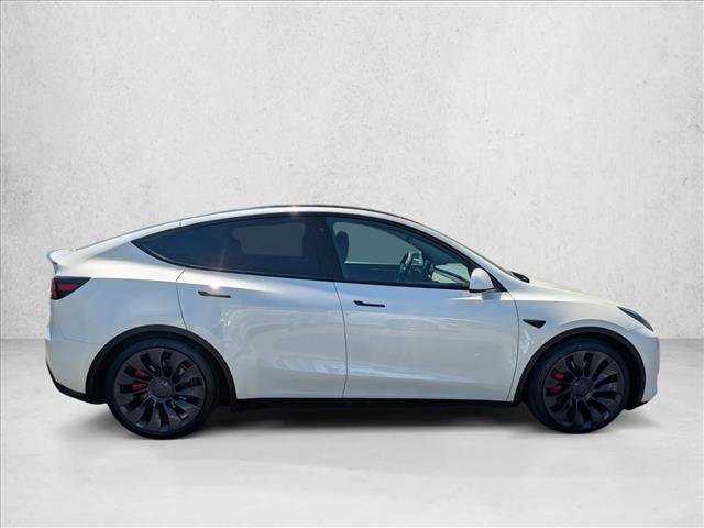Used 2023 Tesla Model Y Performance AWD/4WD image 4