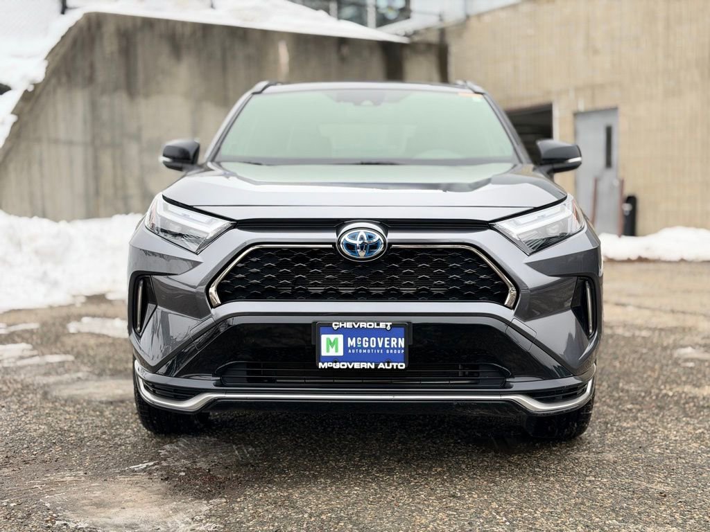 Used 2023 Toyota RAV4 XSE w/ Weather Package image 9