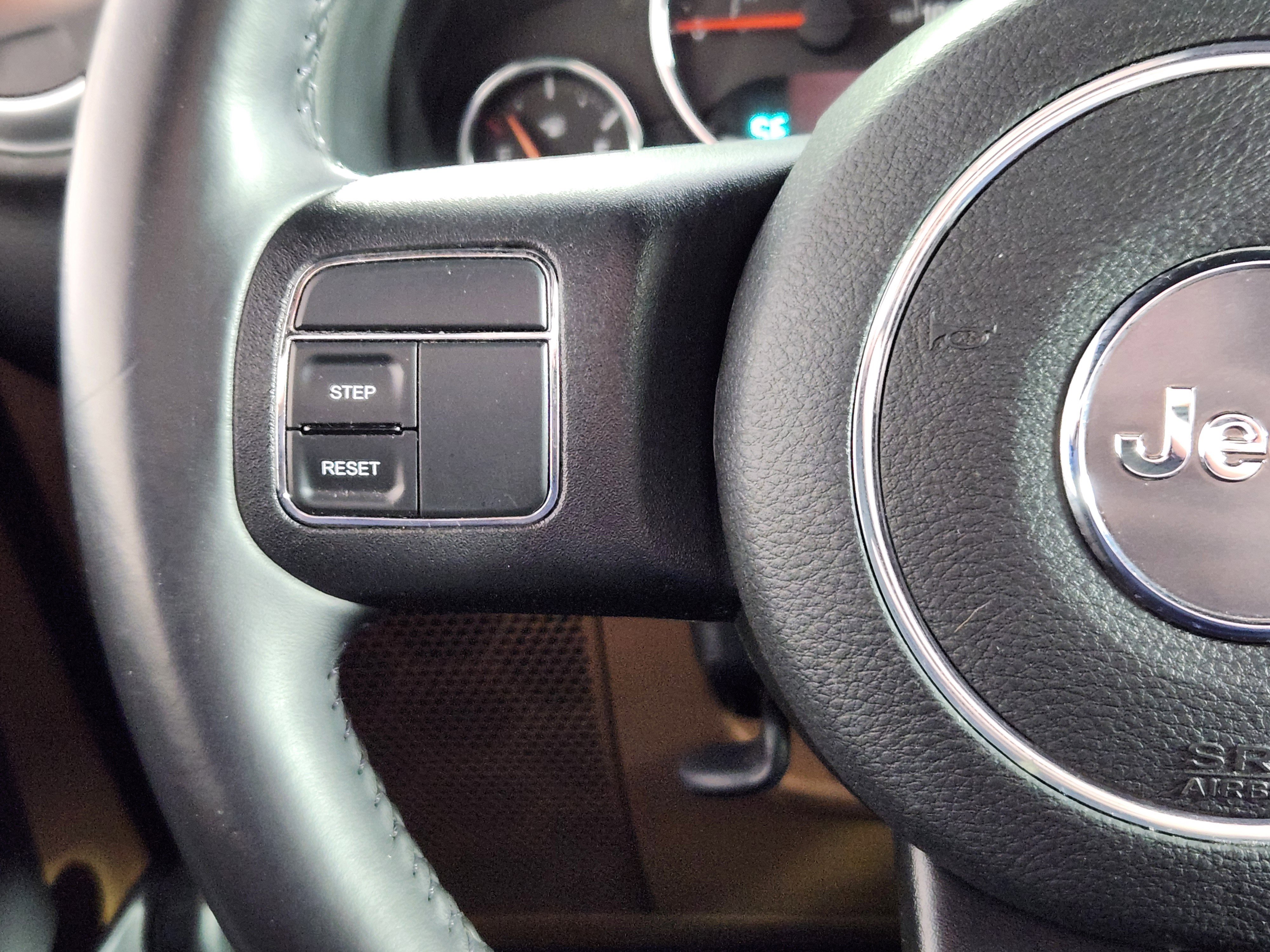 Used 2014 Jeep Wrangler Rubicon image 18