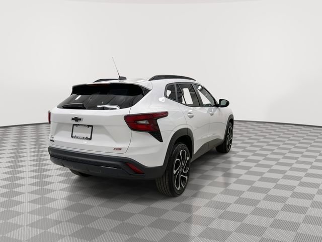 Certified 2024 Chevrolet Trax RS w/ Sunroof Package image 11