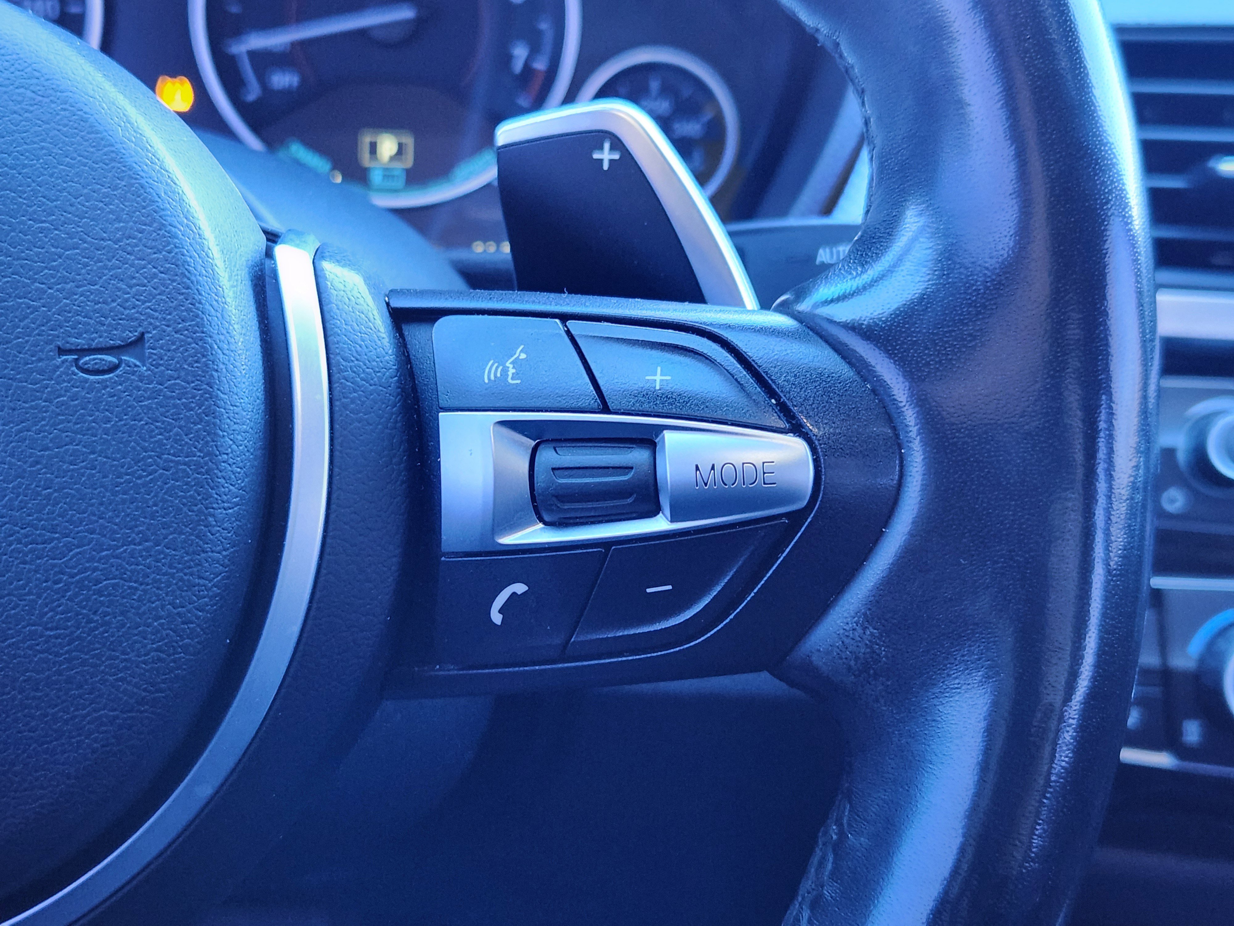 Used 2018 BMW 330e image 19