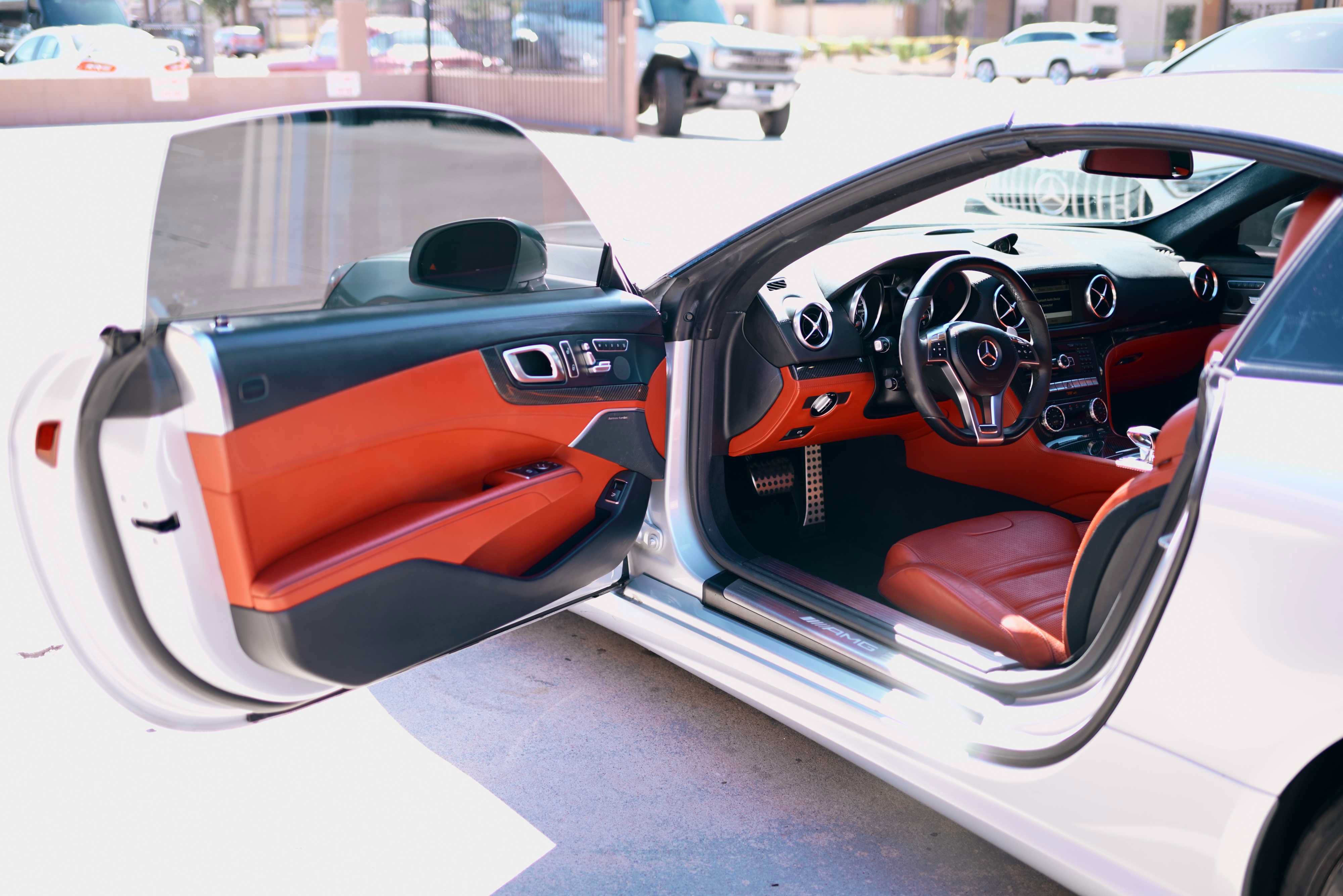 Used 2013 Mercedes-Benz SL 63 AMG image 8