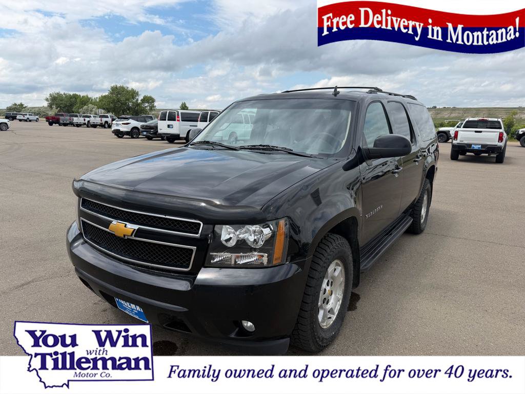 Used 2014 Chevrolet Suburban LT w/ Luxury Package
