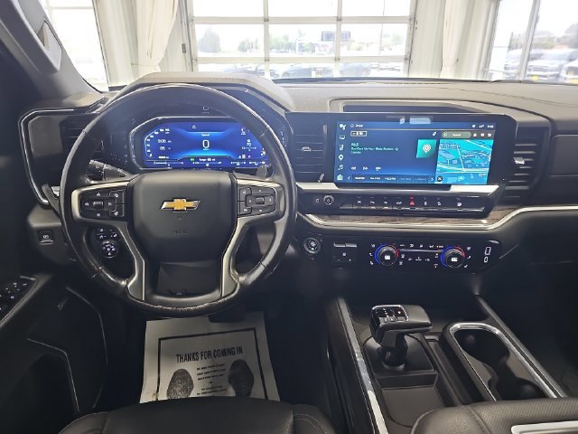 Used 2022 Chevrolet Silverado 1500 LTZ w/ LTZ Premium Package AWD/4WD image 13