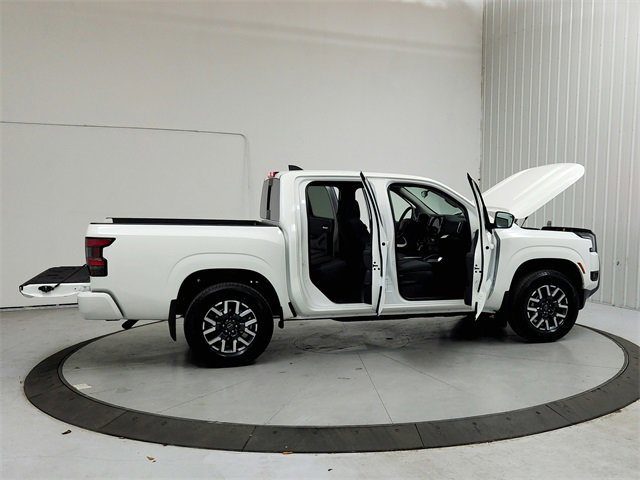 New 2026 Nissan Frontier SV w/ All-Weather Content Package image 16