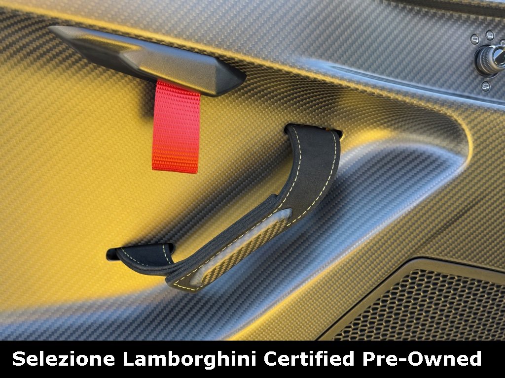 Used 2023 Lamborghini Huracan STO image 25