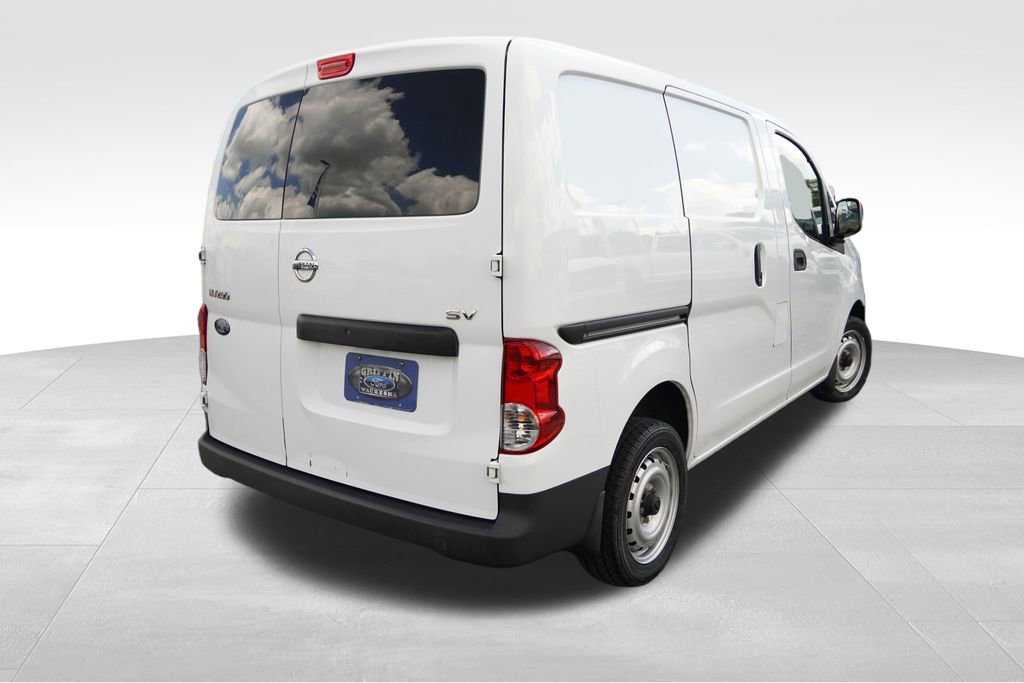 Used 2015 Nissan NV200 SV w/ Back Door Glass Package image 4