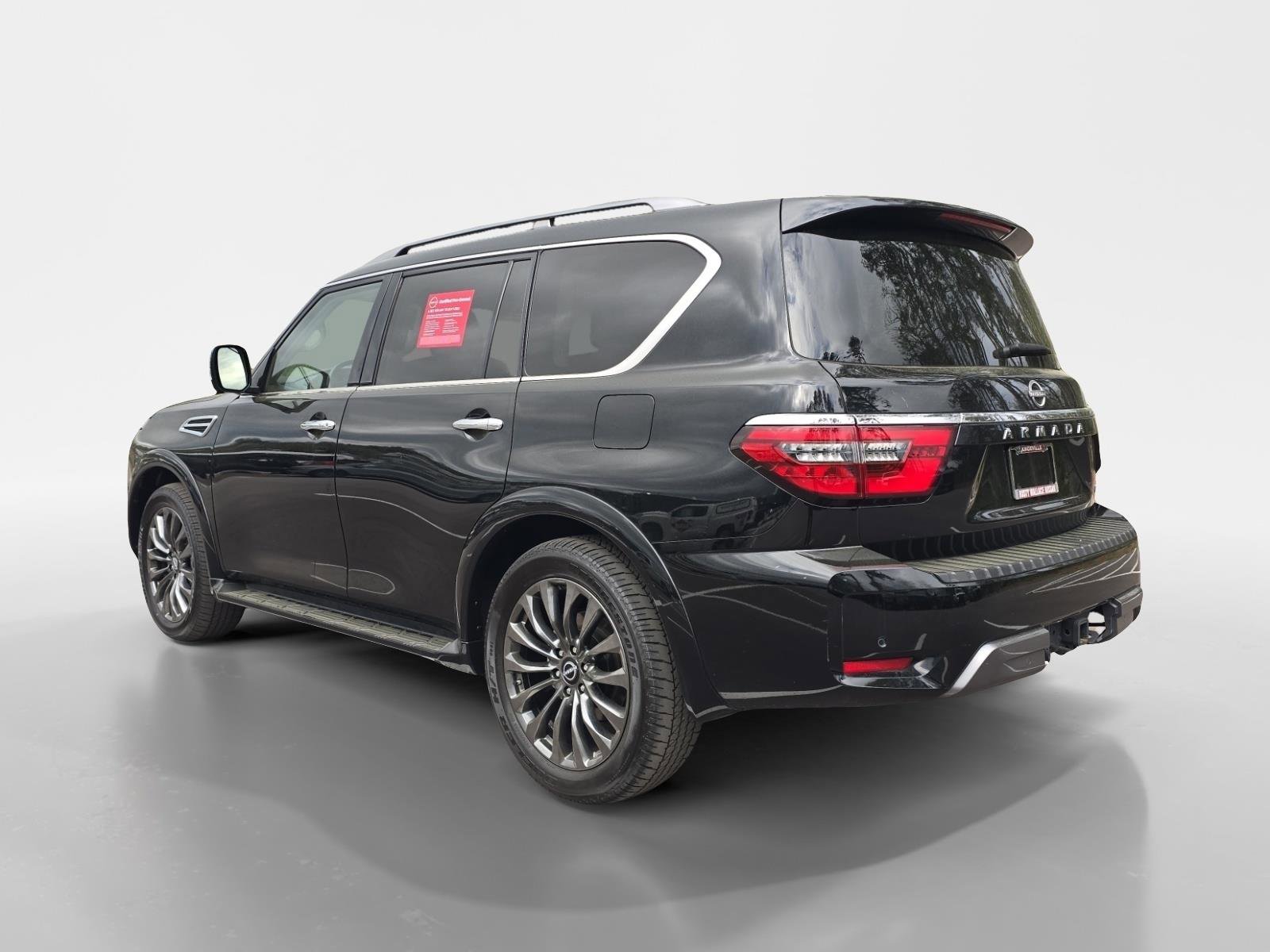 Certified 2024 Nissan Armada Platinum w/ Captain's Chairs Package image 3
