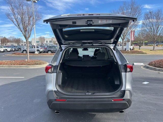 Used 2023 Toyota RAV4 XLE image 7
