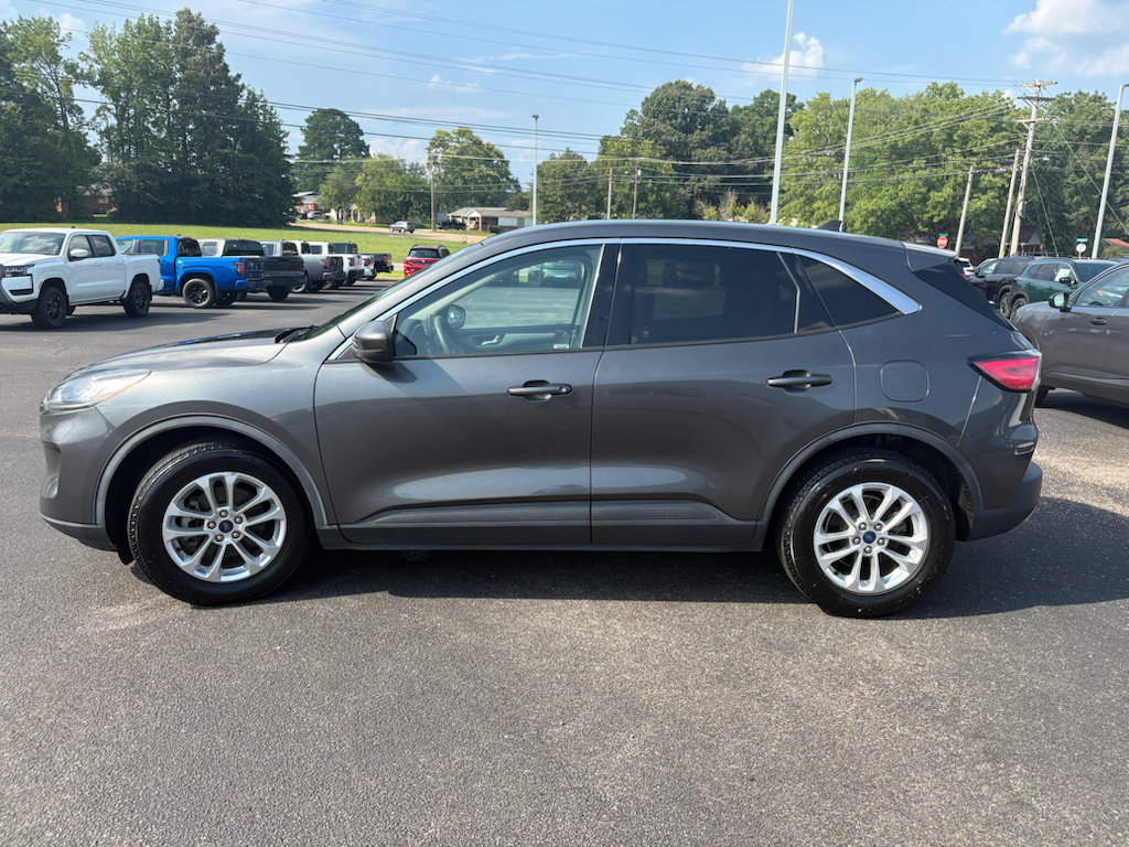 Used 2020 Ford Escape SE FWD image 10