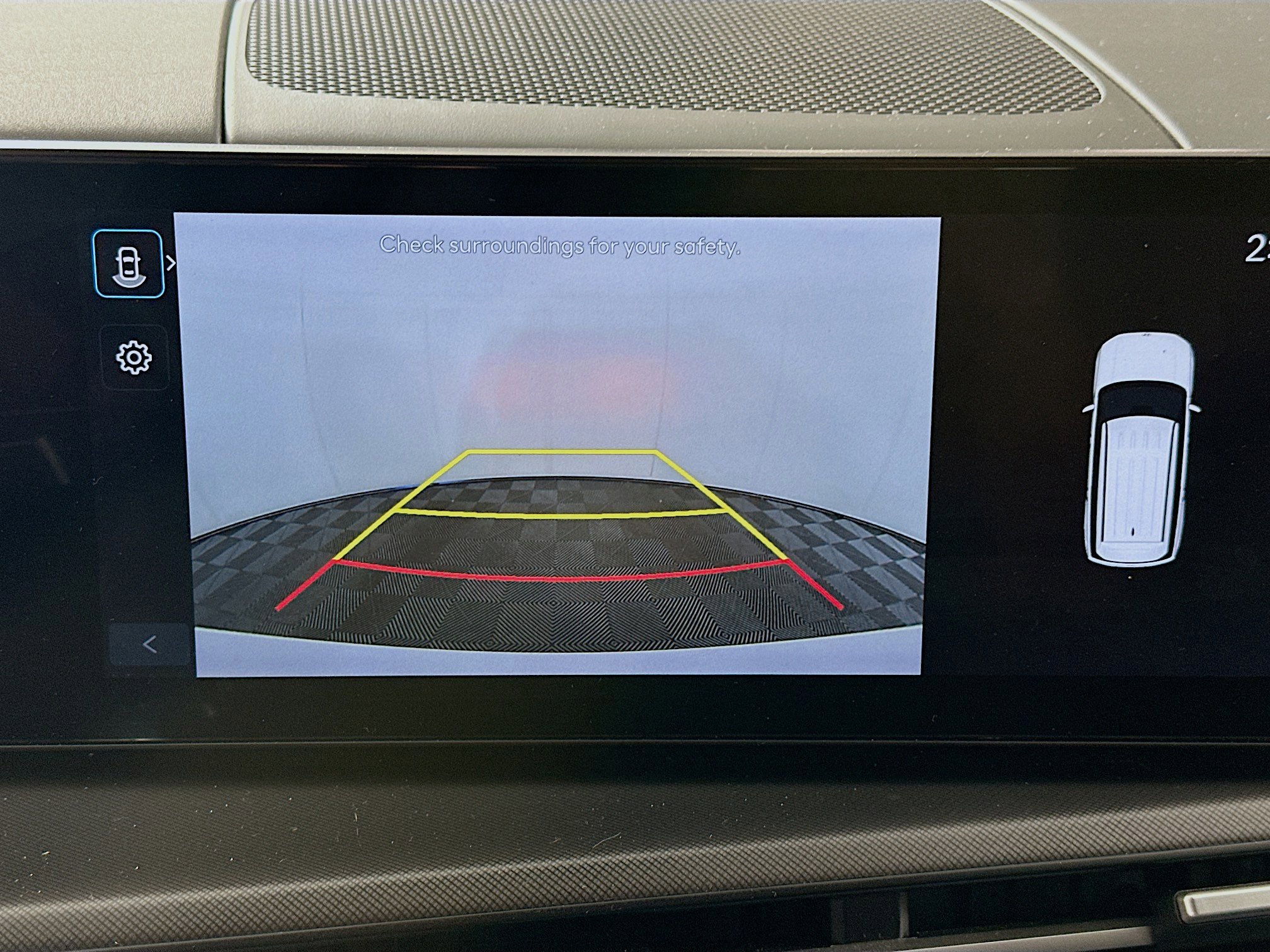 Used 2025 Hyundai Santa Fe SEL image 21