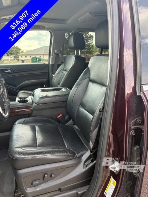 Used 2017 GMC Yukon XL SLT w/ Open Road Package AWD/4WD image 11