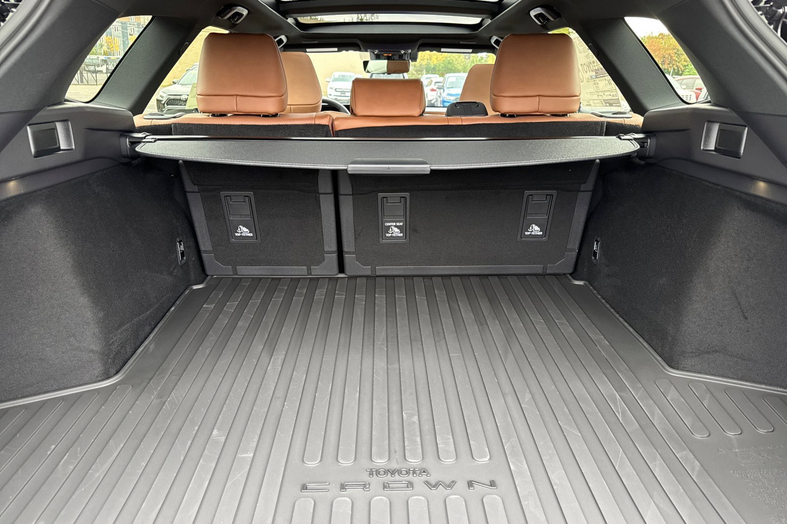 New 2025 Toyota Crown Signia image 15