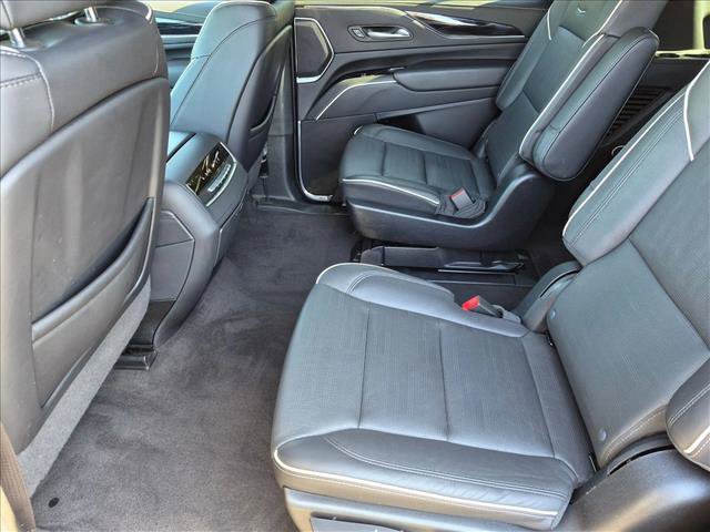 Used 2023 Cadillac Escalade Sport w/ LPO, ONYX Package AWD/4WD image 21