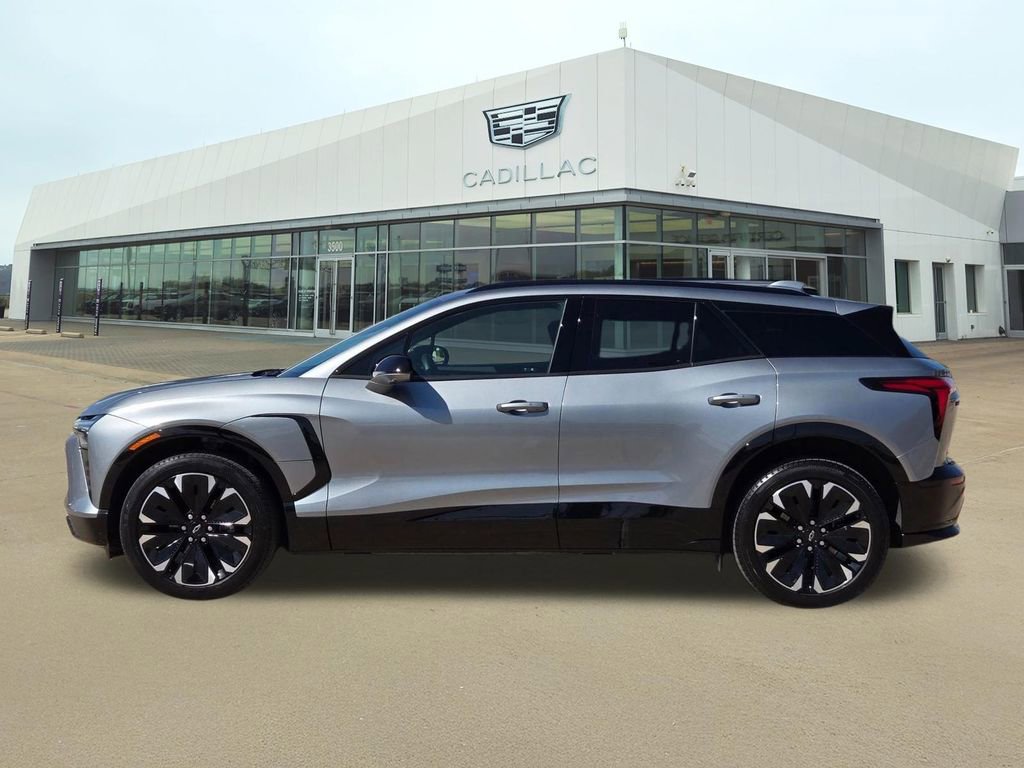 Used 2025 Chevrolet Blazer EV RS image 3