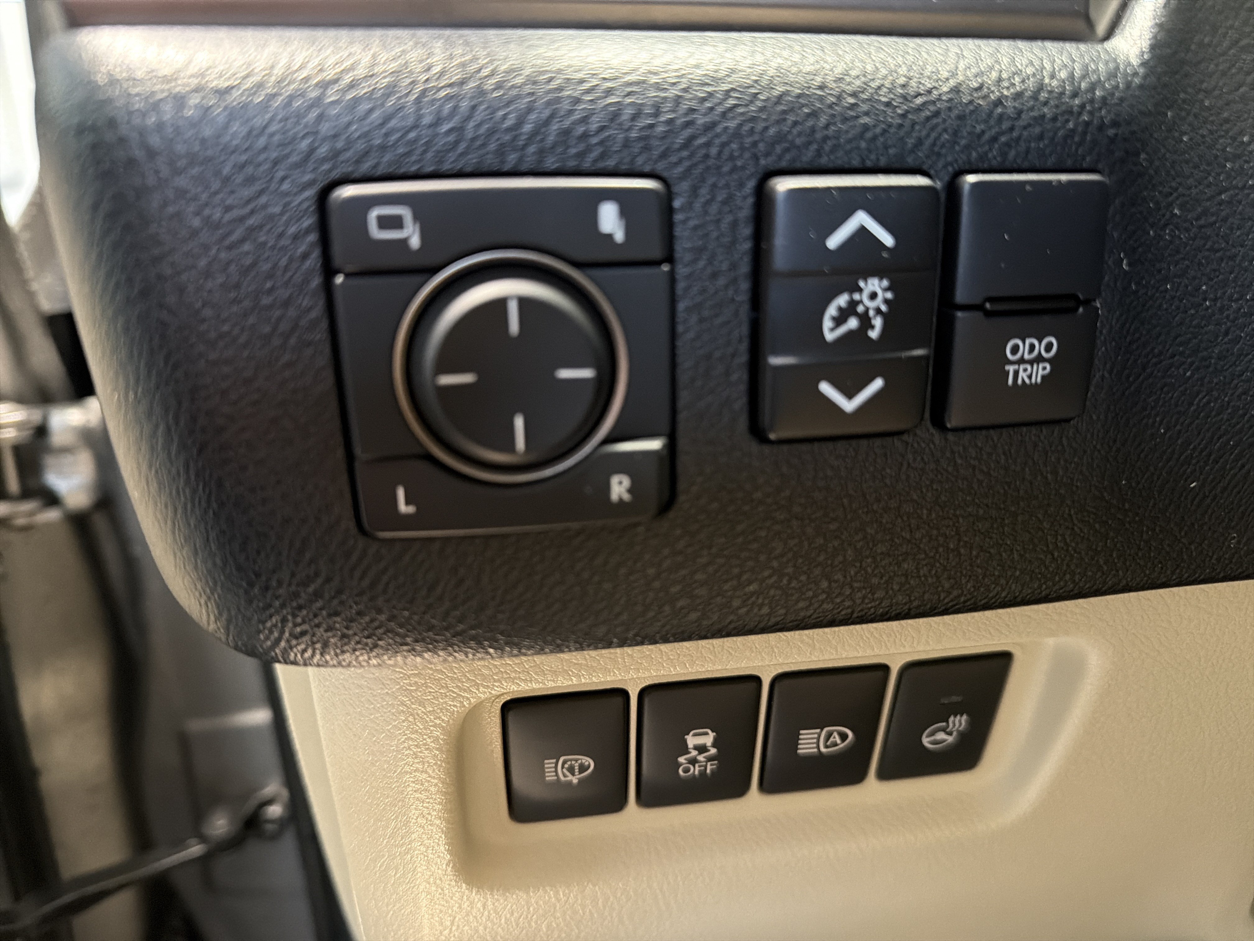 Certified 2023 Lexus GX 460 Premium w/ Premium Package AWD/4WD image 18
