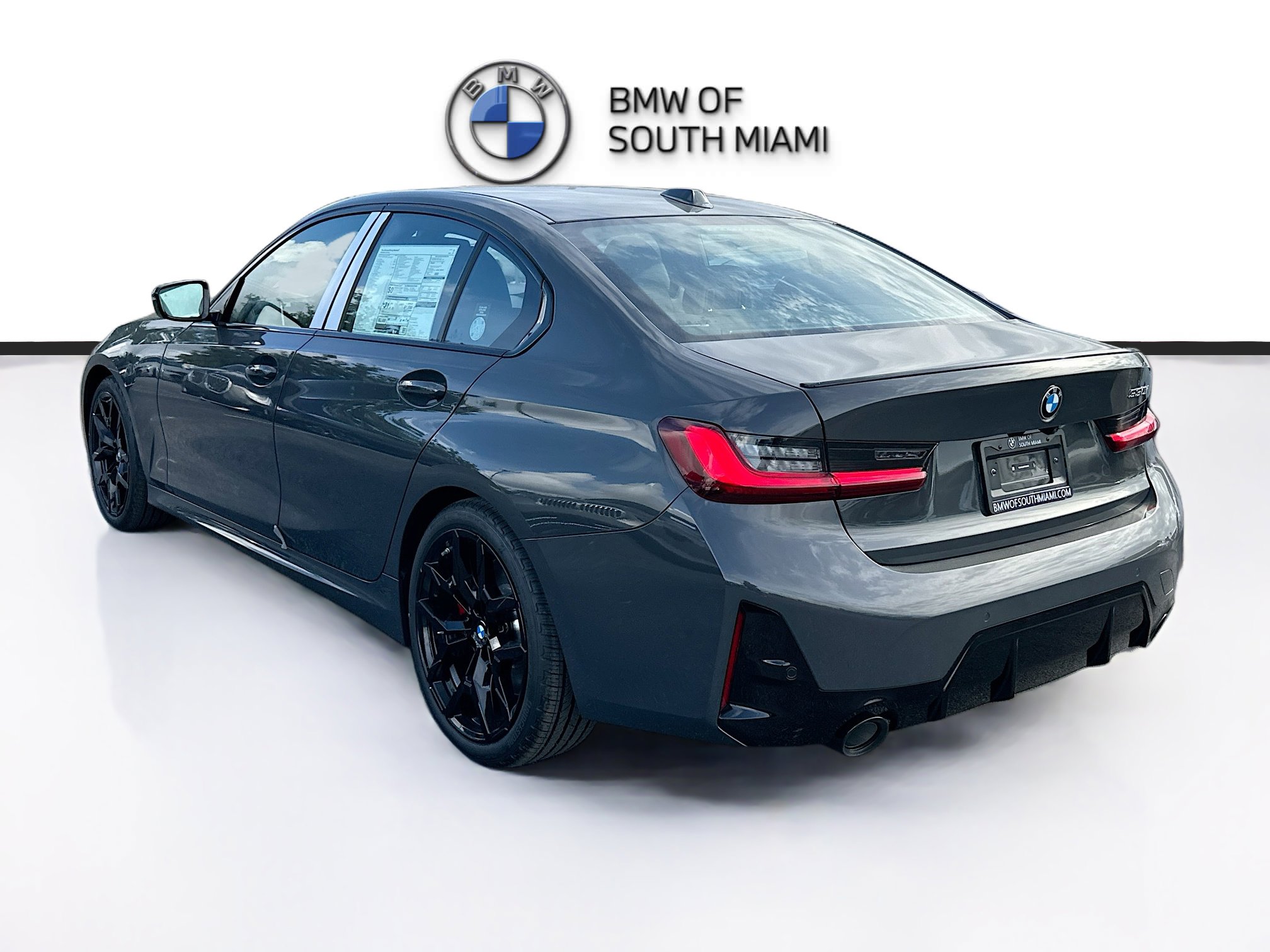New 2026 BMW 330i Sedan w/ M Sport Package RWD image 4