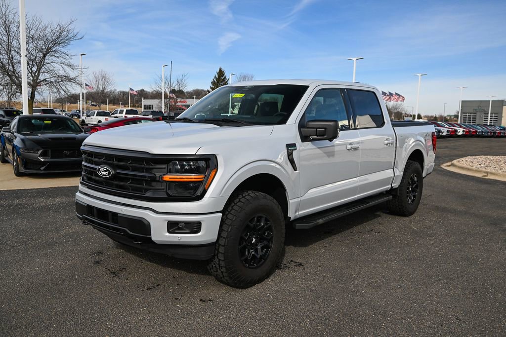 New 2025 Ford F150 XLT w/ Equipment Group 302A MID image 9