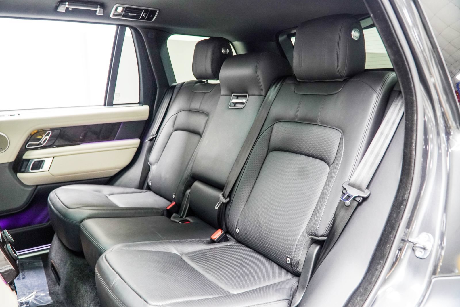 Used 2021 Land Rover Range Rover P525 Westminster Edition LWB AWD/4WD image 46