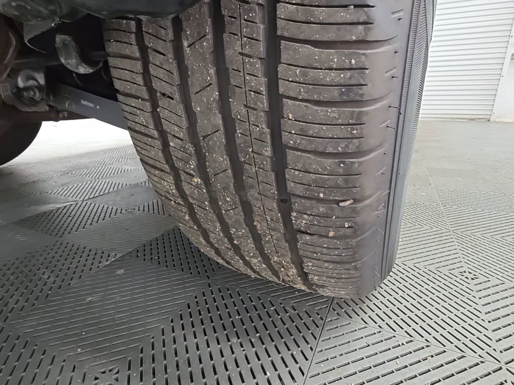 Used 2024 Subaru Ascent Premium w/ Convenience Package image 49