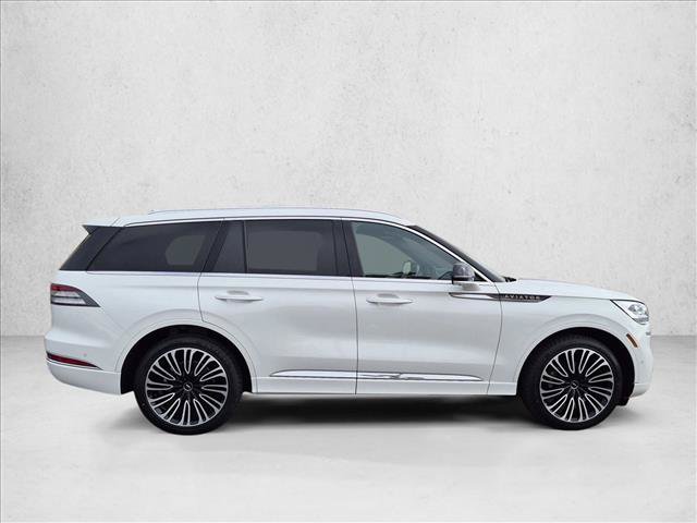 Used 2023 Lincoln Aviator Black Label w/ Dynamic Handling Package AWD/4WD image 4