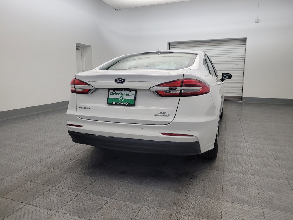 Used 2019 Ford Fusion SE image 7