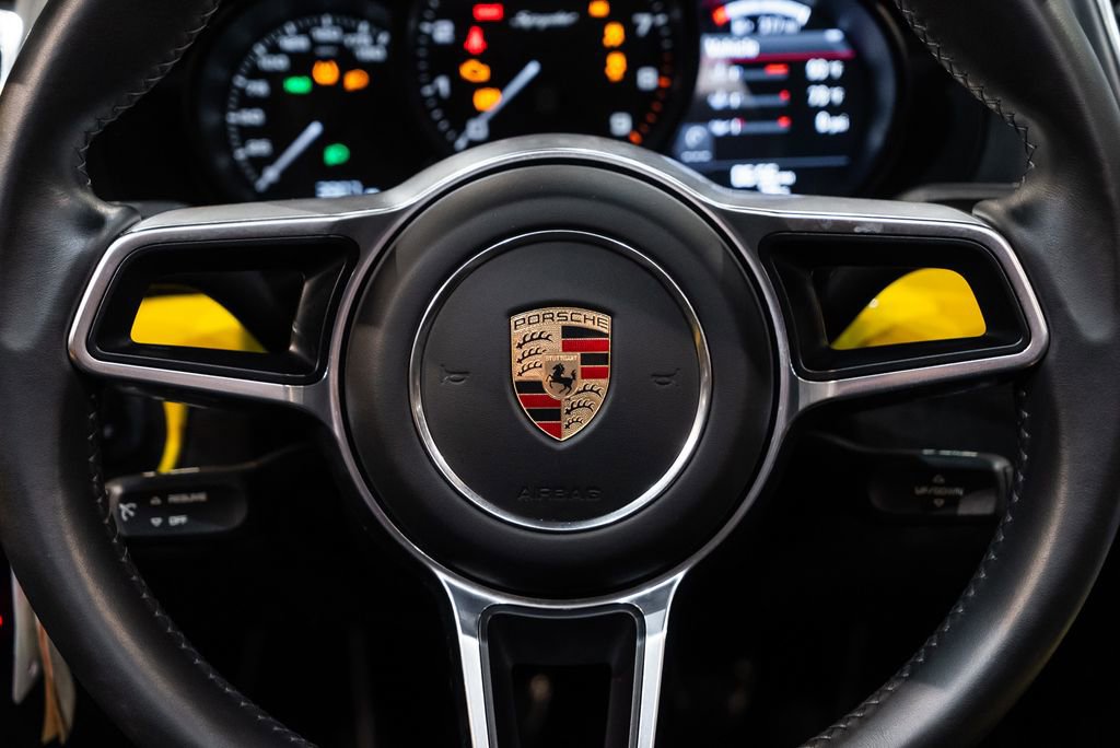Used 2016 Porsche Boxster Spyder RWD image 25