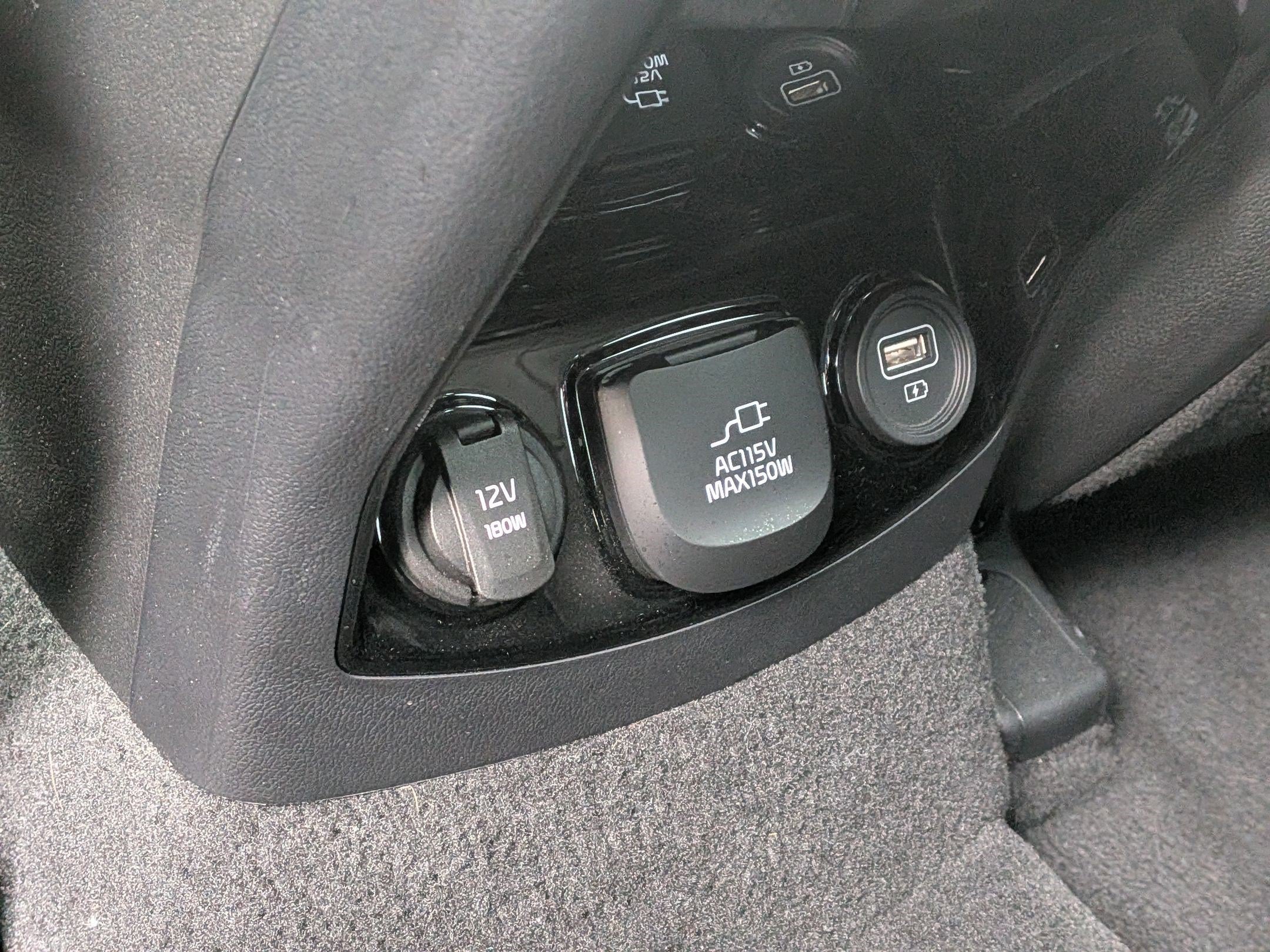 Used 2023 Kia Sorento SX AWD/4WD image 26