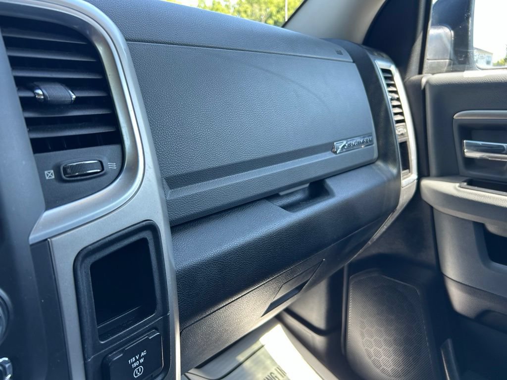 Used 2016 RAM 1500 Big Horn AWD/4WD image 32